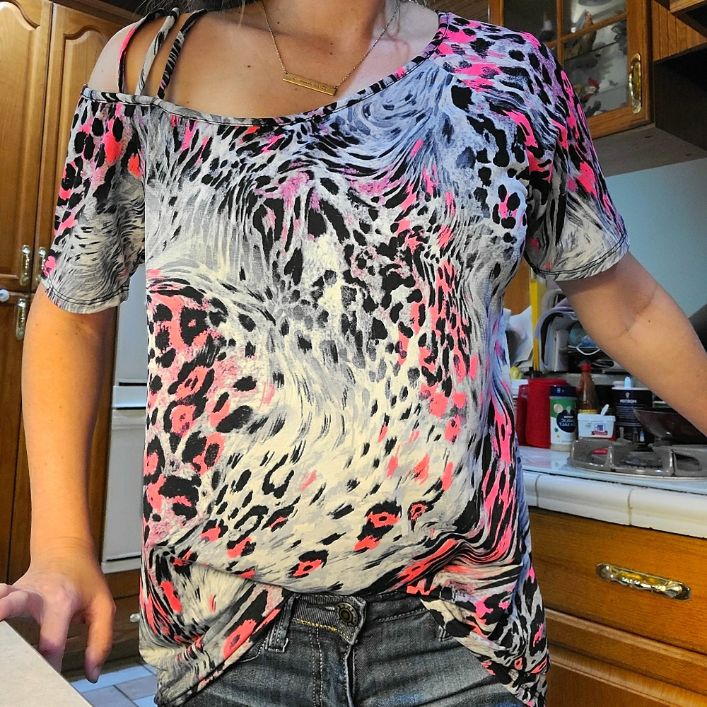 Boutique size small NWOT